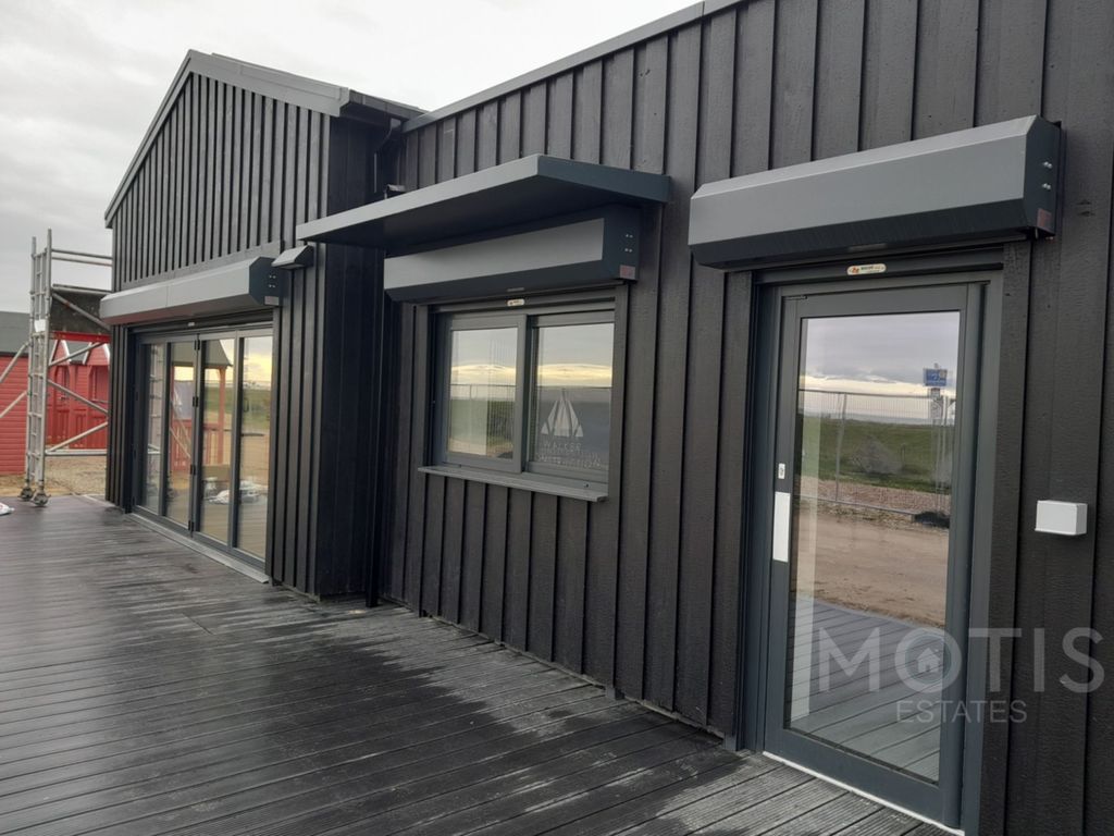 Property photo 3 of 10 Photo 3