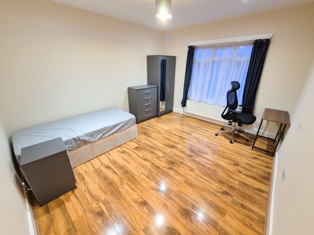 Property photo 1 of 7 Photo 1