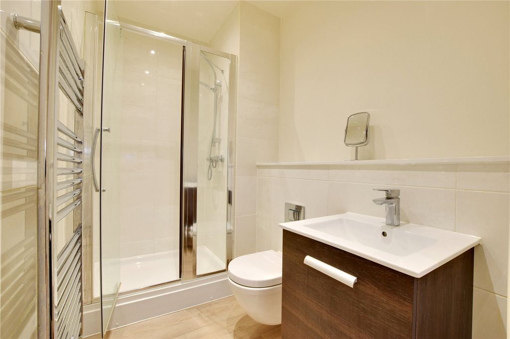 Property photo 3 of 11 Picture No. 06