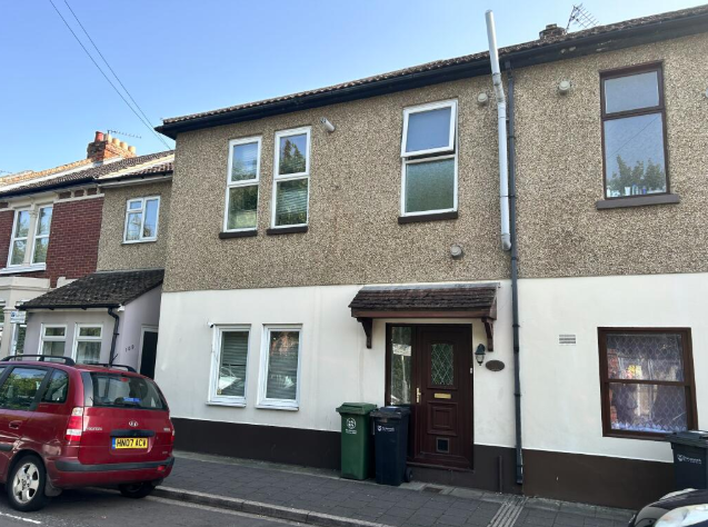 Property photo 1 of 6
