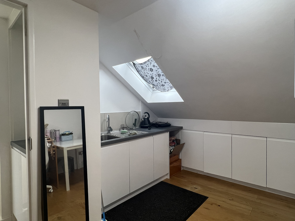 Property photo 2 of 4