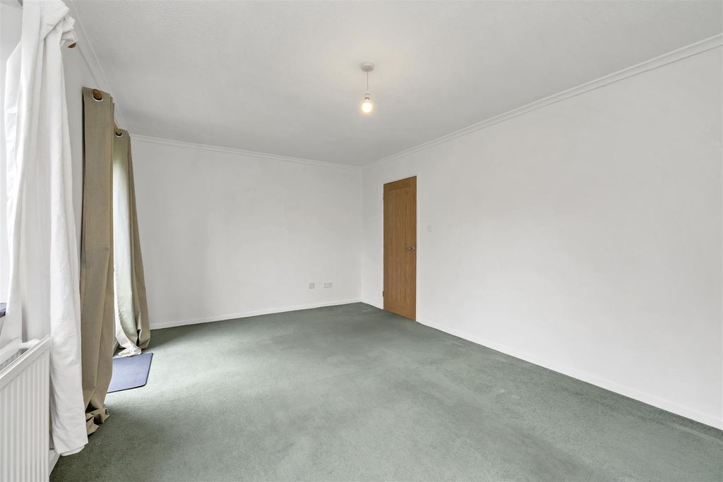 Property photo 3 of 14 Dcp_0410.Jpg