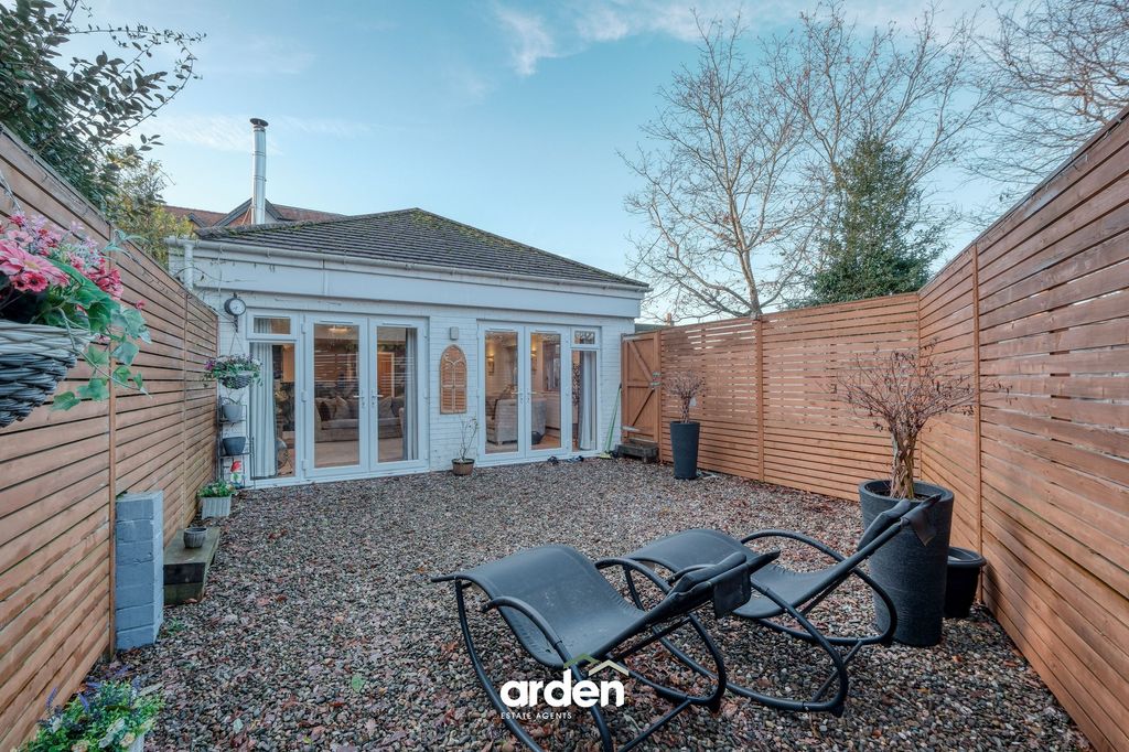 Property photo 1 of 15