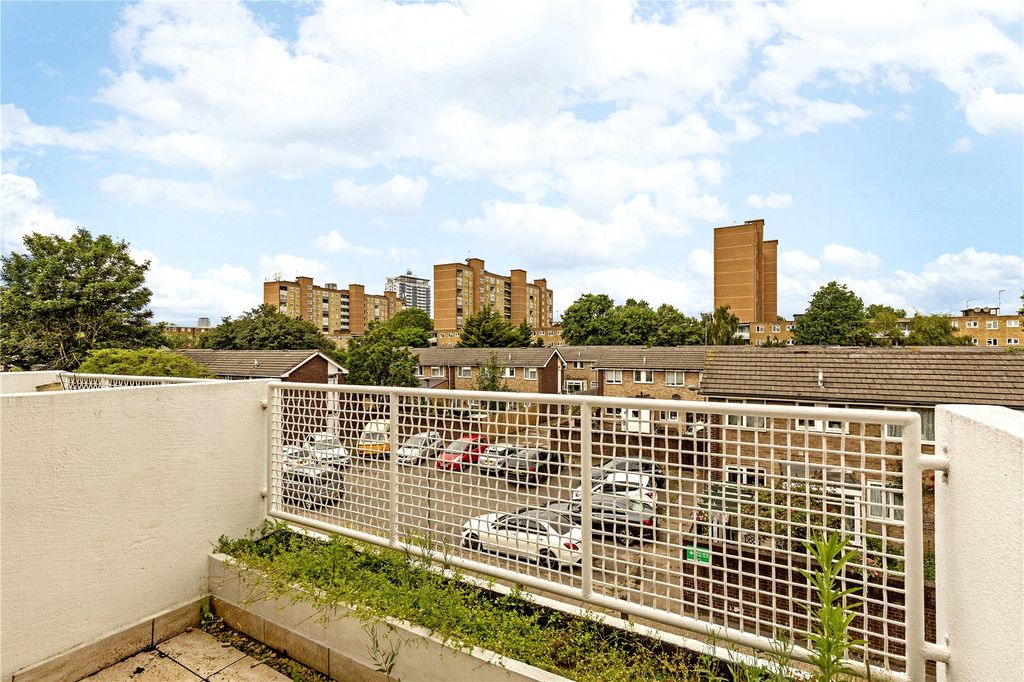Property photo 2 of 13 Picture No. 05