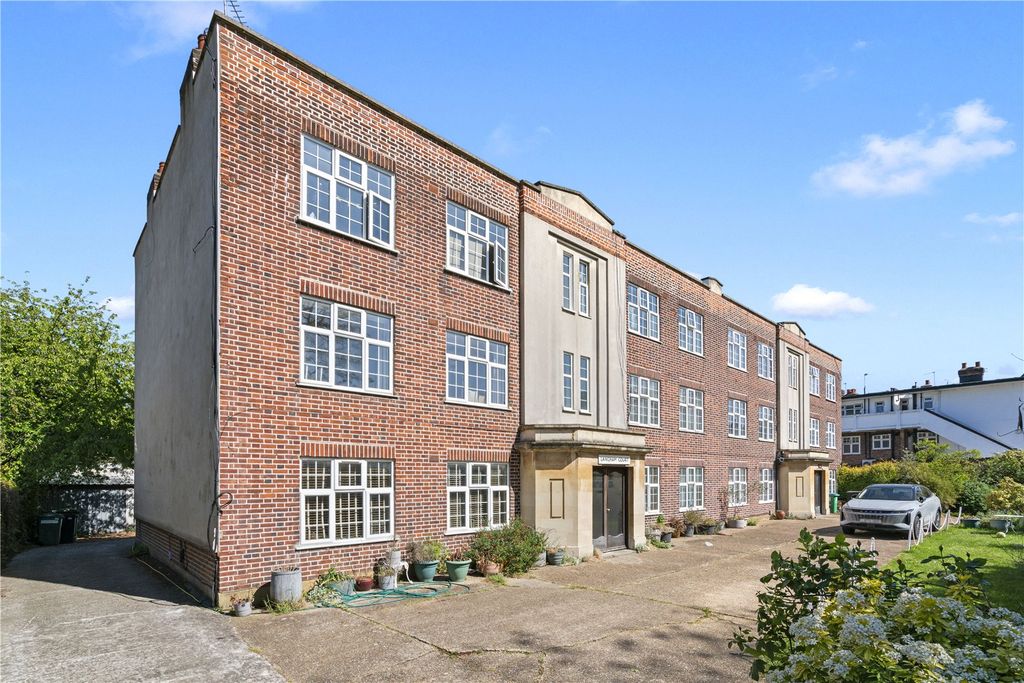 Property photo 1 of 14 Picture No. 02