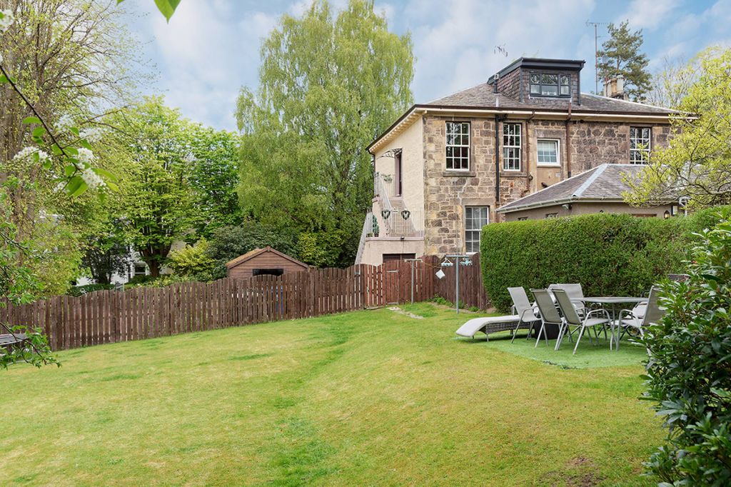 Property photo 1 of 30