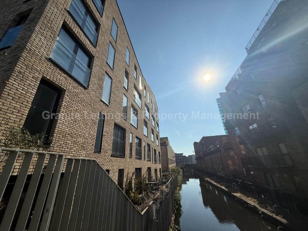 Property photo 3 of 8