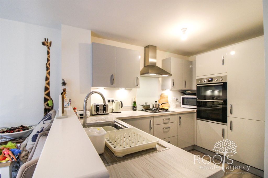 Property photo 3 of 13 Picture No. 06