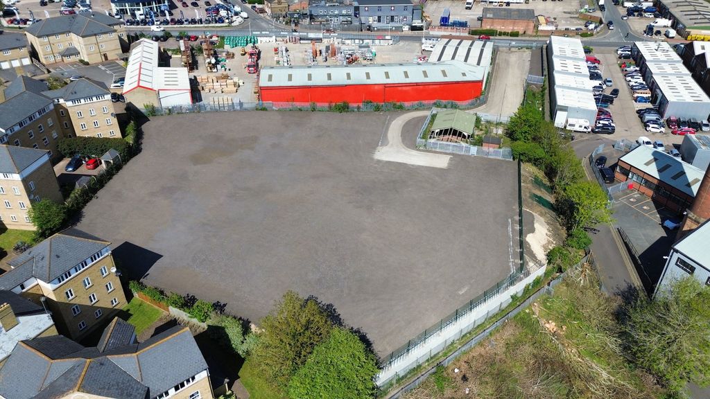 Property photo 2 of 4