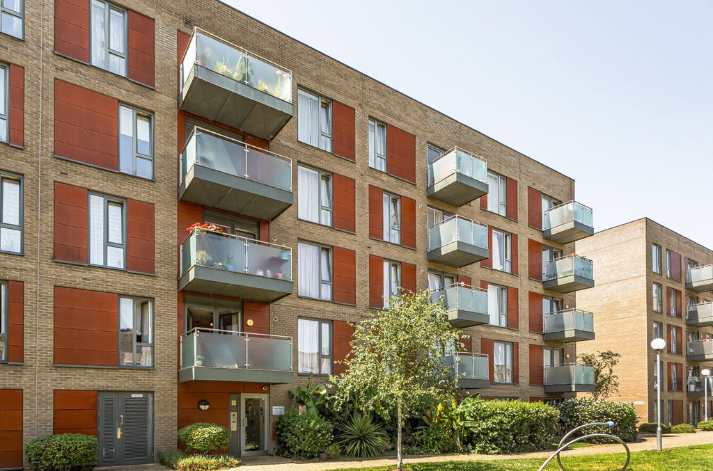 Property photo 1 of 11 1481071-2-6A3d1Ae...