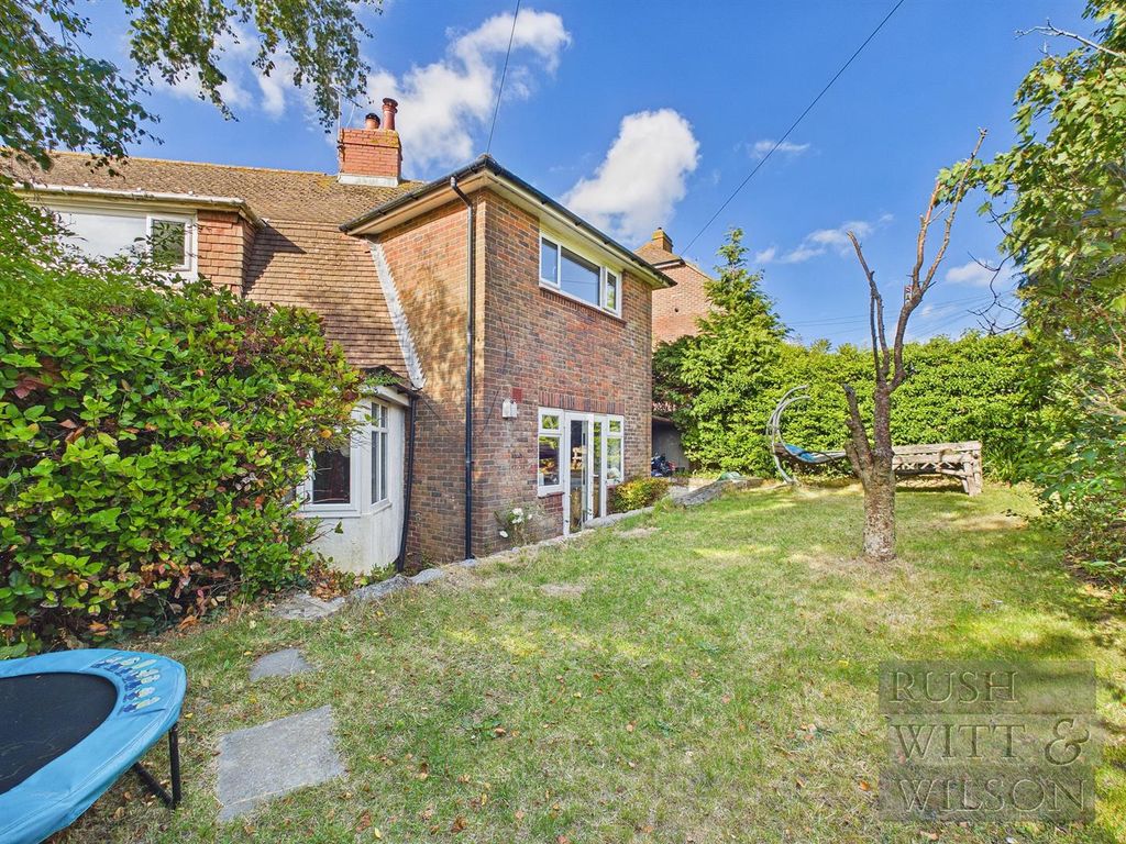 Property photo 2 of 24