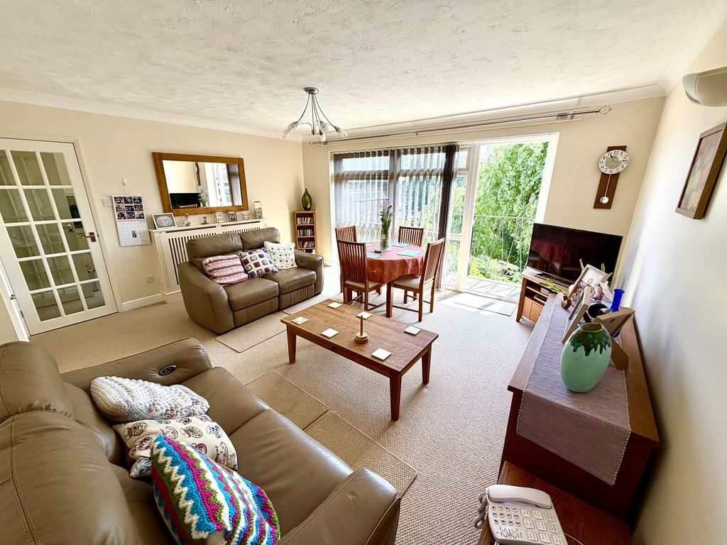 Property photo 2 of 10 Not Specified