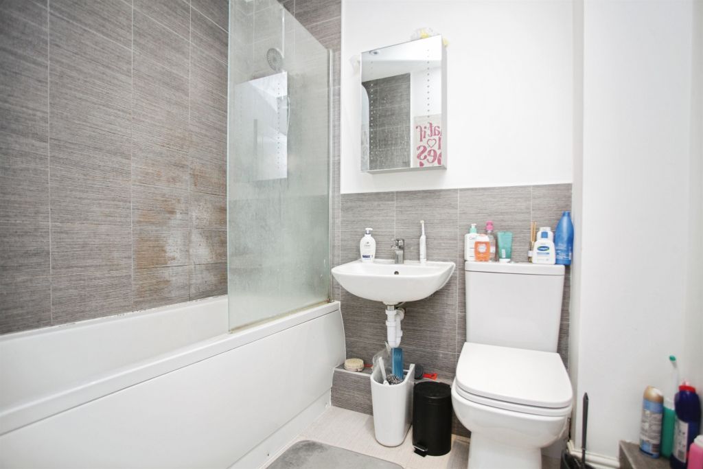 Additional image 5 of 1 bed flat for saleWoodside Park, Rugby CV21