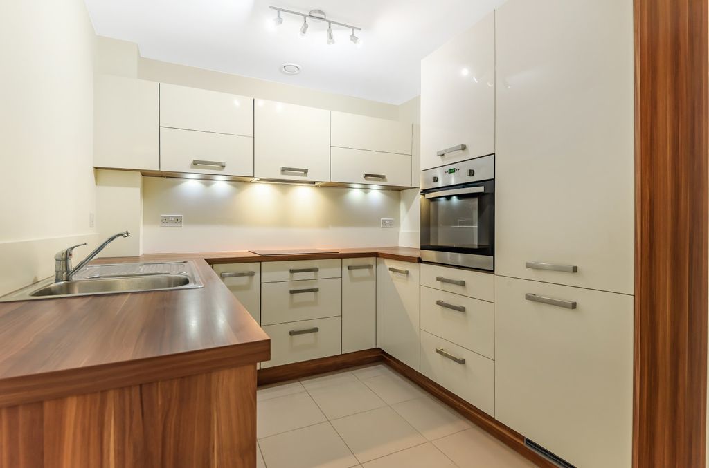 Property photo 2 of 8 917844 (5).Jpg