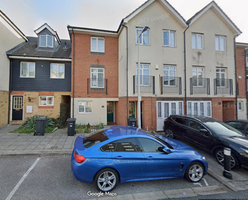 Property photo 1 of 3