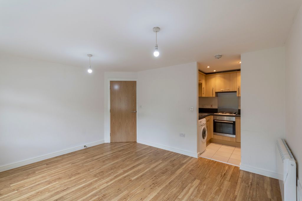 Property photo 3 of 11 Img_4992_1