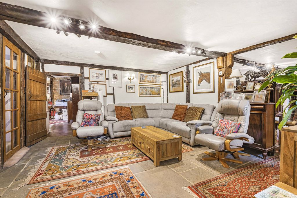 Property photo 3 of 26 Picture No. 10