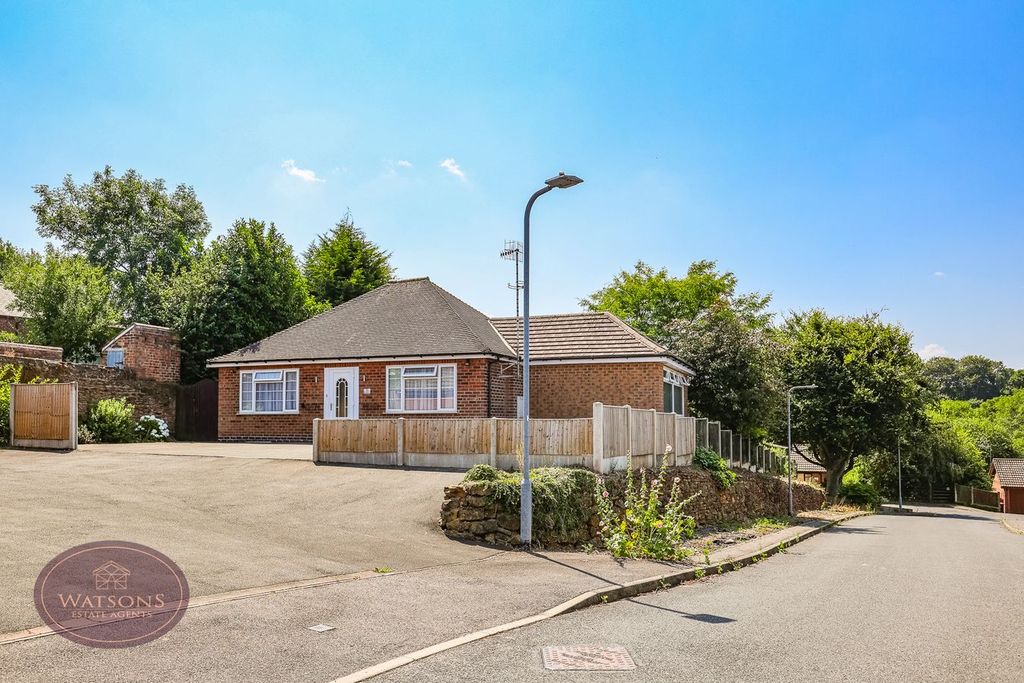 Property photo 2 of 30