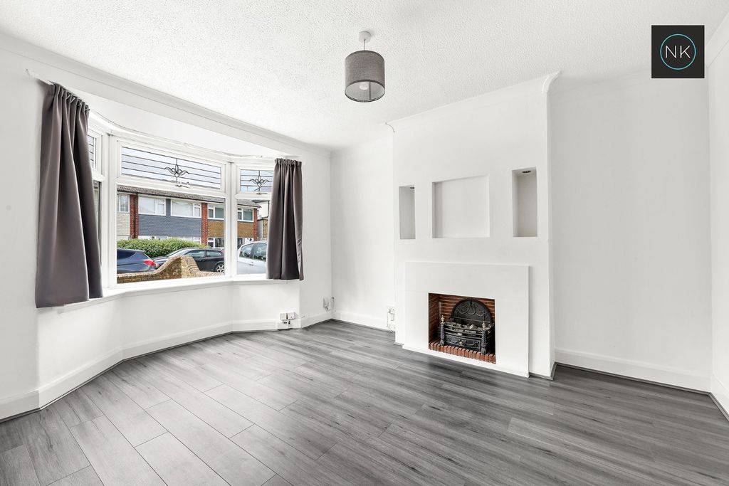 Property photo 3 of 26 5187664