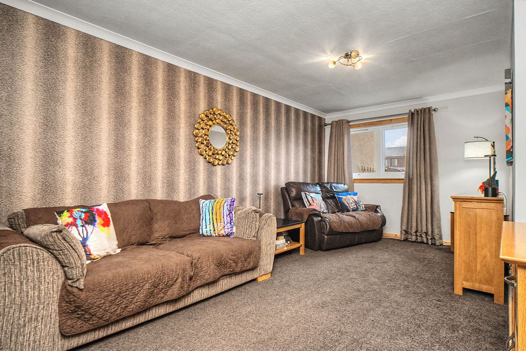 Property photo 2 of 12 Property Image 2