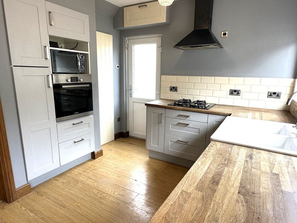 Property photo 3 of 16 Not Specified