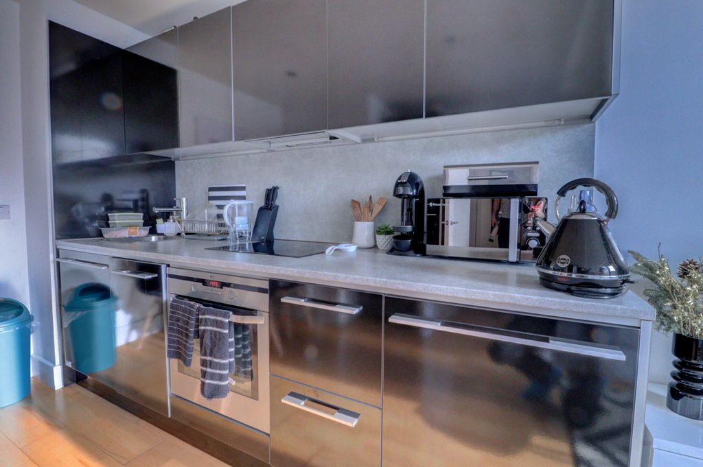 Property photo 3 of 5 Kitchen.Jpg