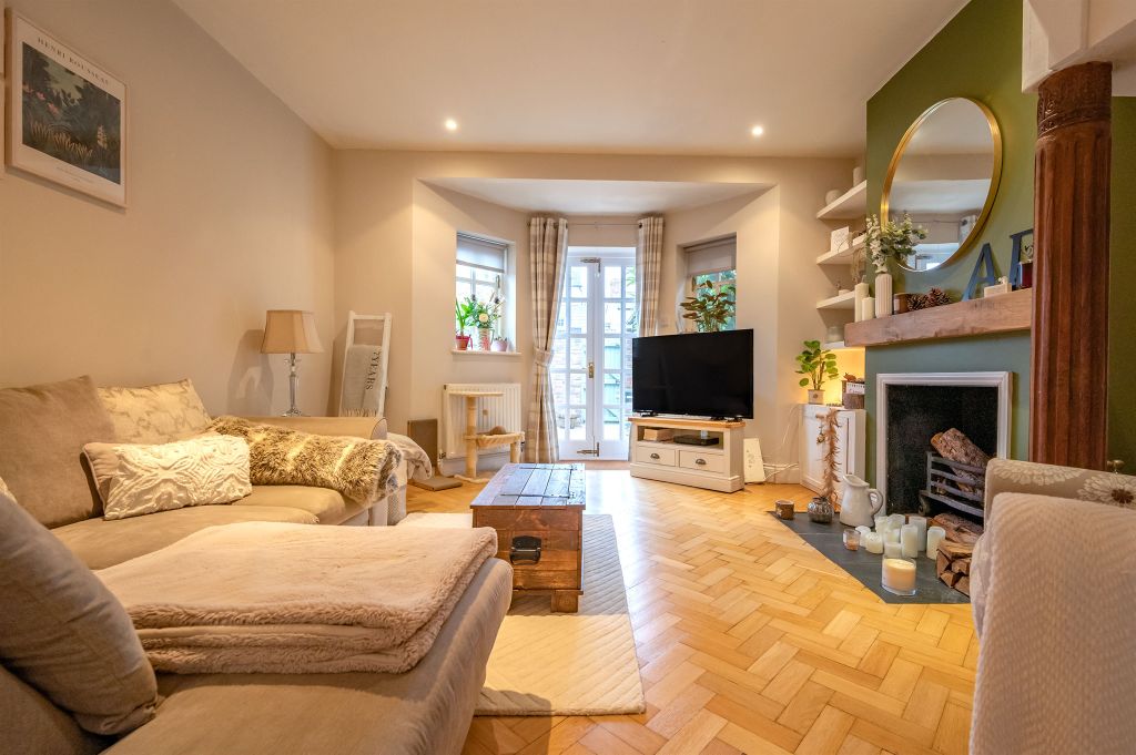 Property photo 3 of 14