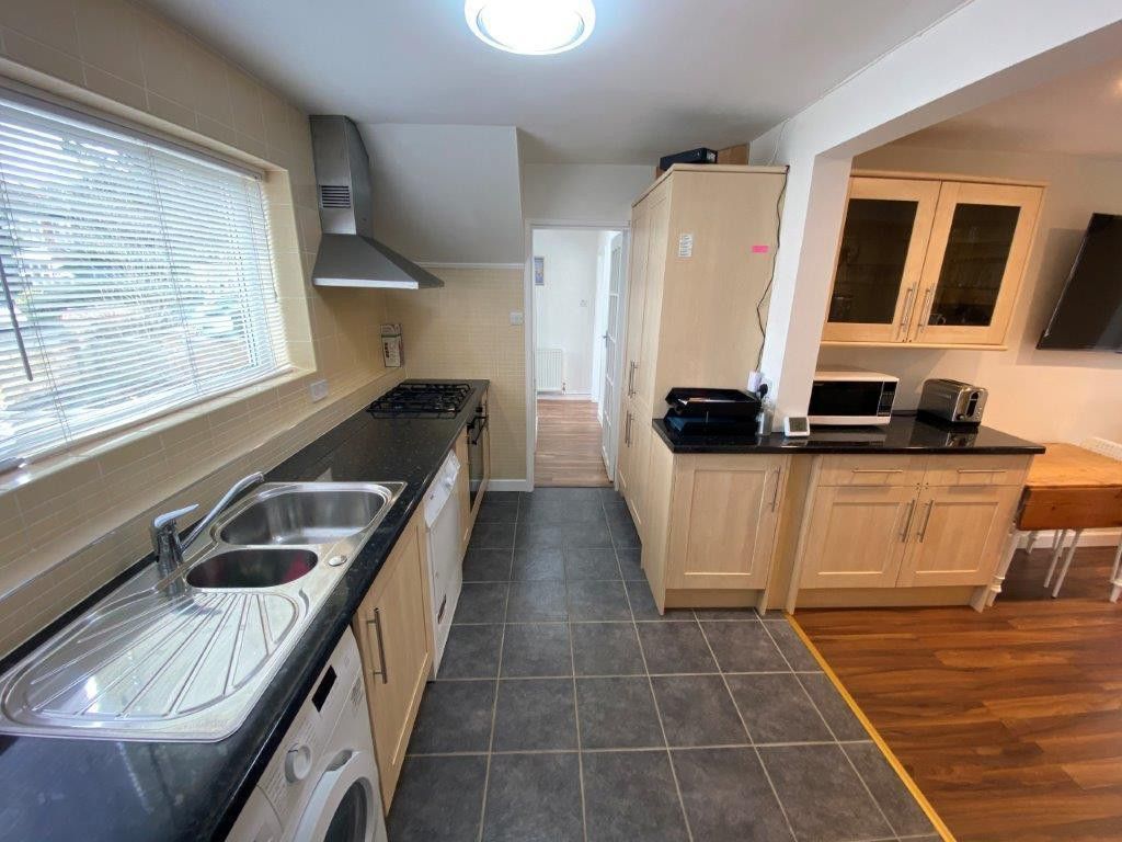 Property photo 3 of 22 Main