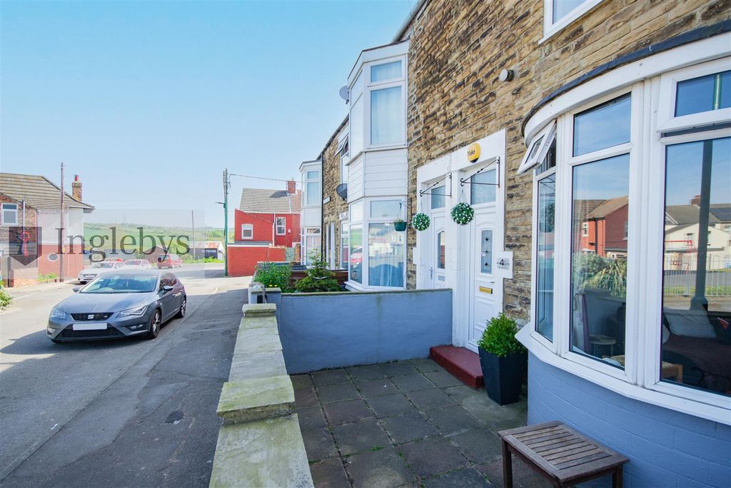 Property photo 1 of 21