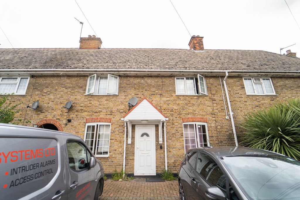 Property photo 1 of 16 Dsc00346