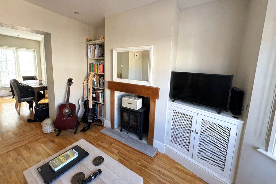 Property photo 3 of 8