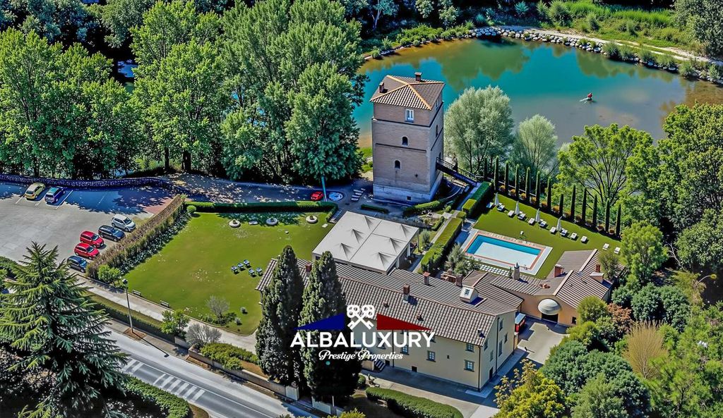 Property photo 1 of 44