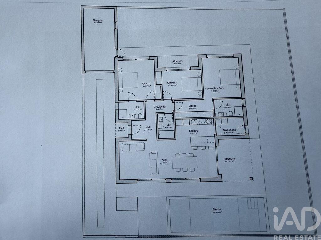 Property photo 3 of 19