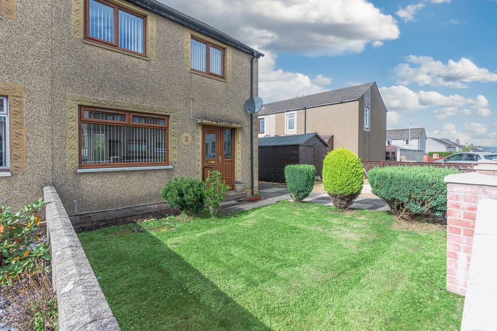 Property photo 1 of 30
