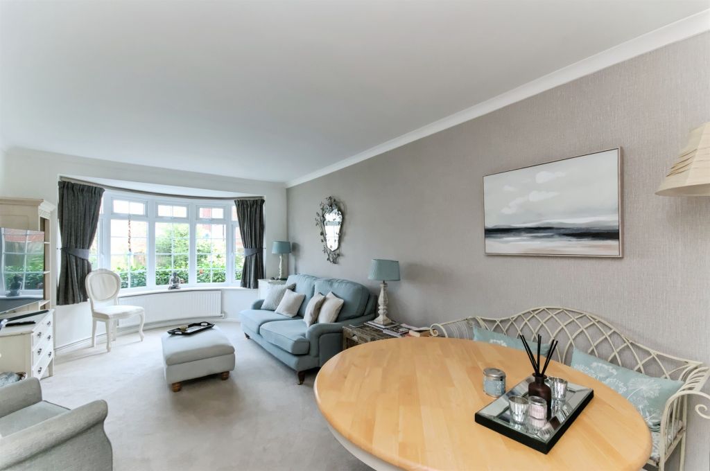 Property photo 3 of 15