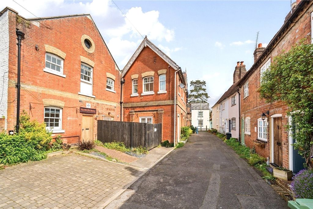 Property photo 1 of 12 Picture No. 31