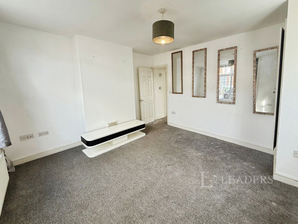Property photo 2 of 7 Pbox-Img.Jpg