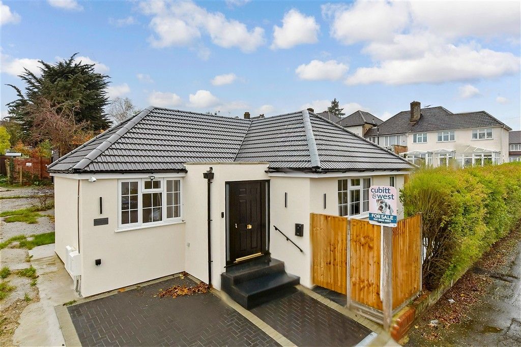 Property photo 1 of 11 Front (Web)