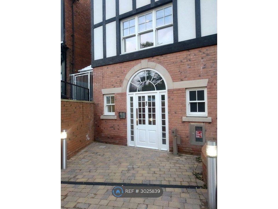 Property photo 2 of 11