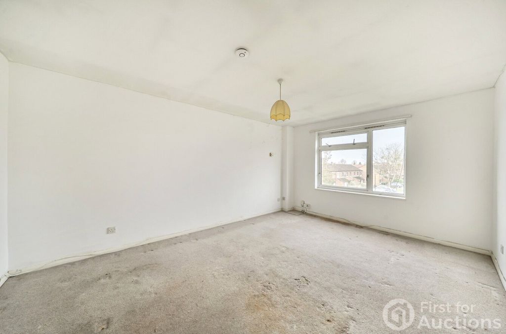 Property photo 2 of 10 Picture No. 04