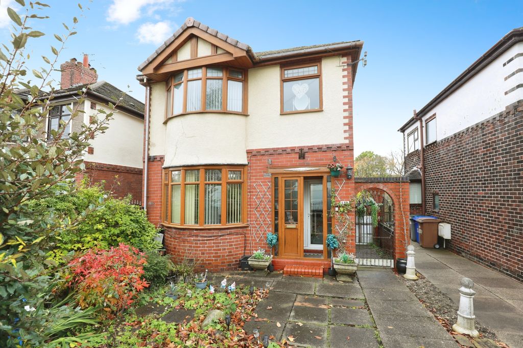 Property photo 1 of 15