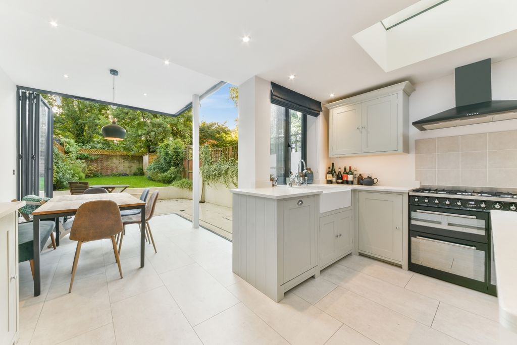 Property photo 1 of 26 1