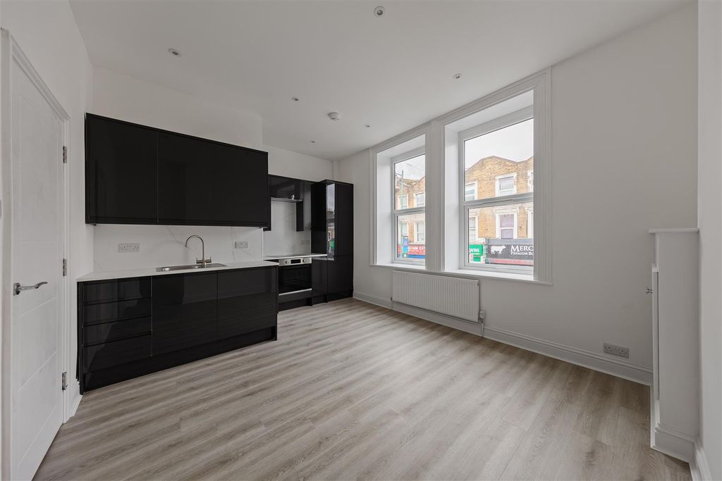 Property photo 2 of 11 094A4004.Jpg