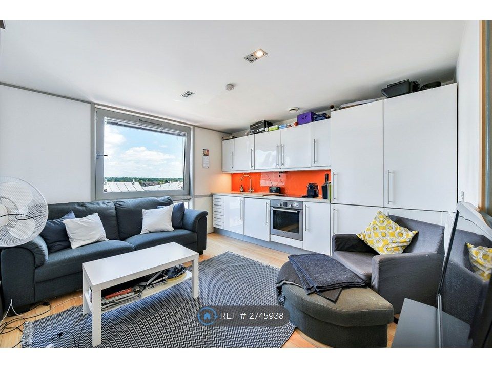 Property photo 1 of 9