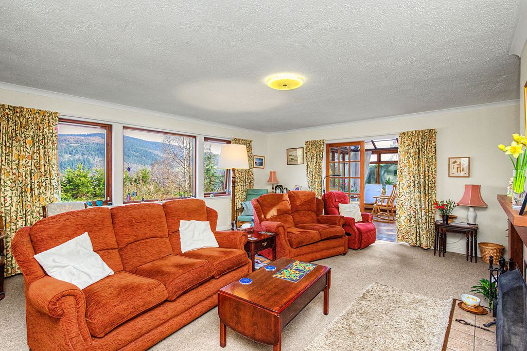 Property photo 3 of 14 Property Image 3