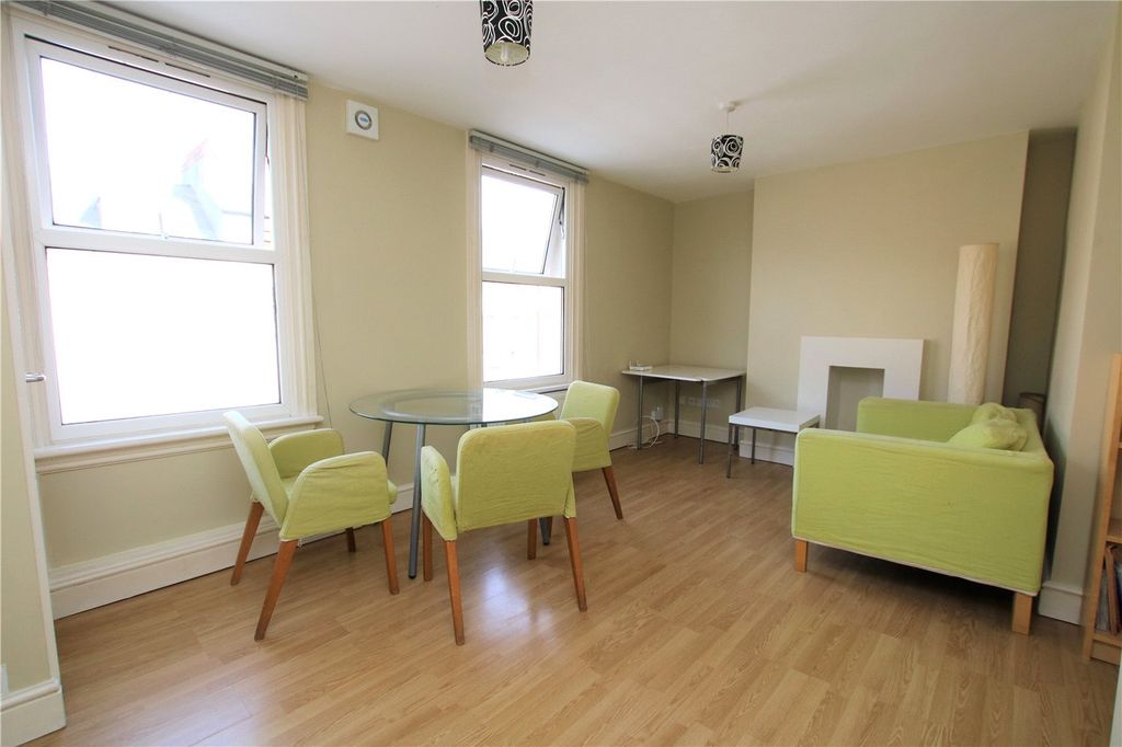 Property photo 3 of 7 Picture No. 03
