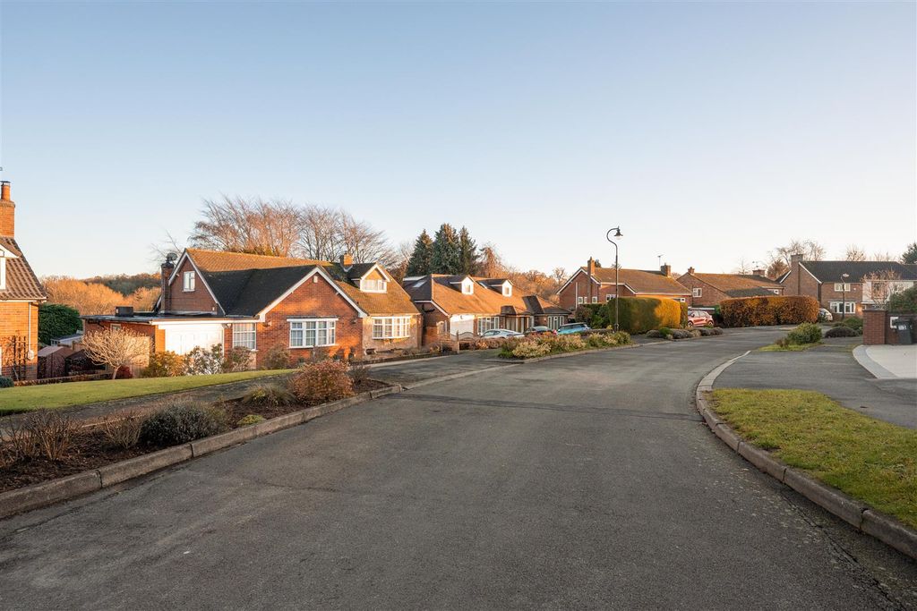 Additional image 40 of 4 bed detached house for saleStoneleigh Close, Stoneleigh CV1