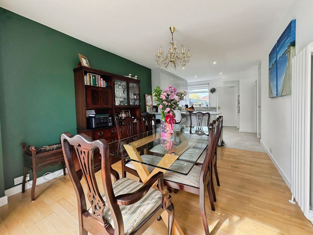 Property photo 3 of 22 Photo 7