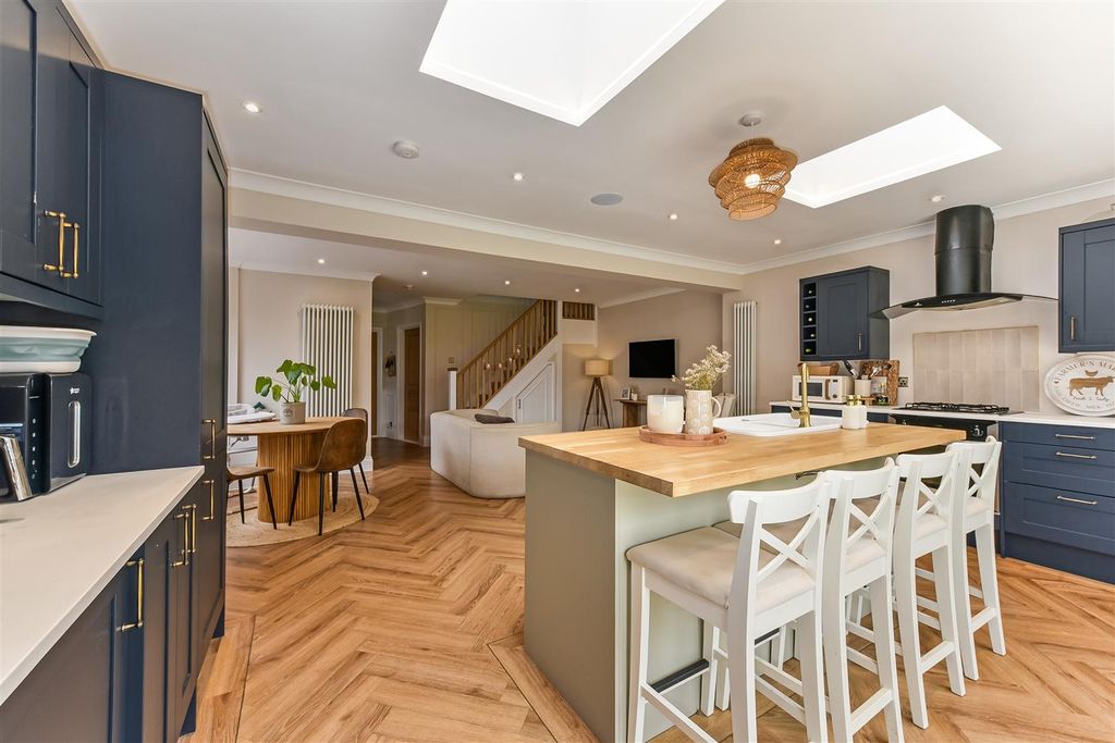 Property photo 3 of 34 Sketch_Ph32_6300433.Jpg