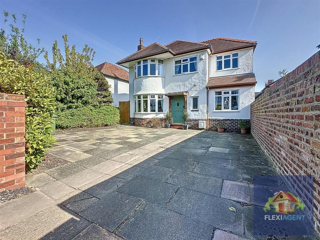 Property photo 1 of 40 4269271